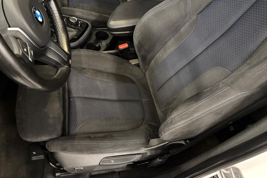 BMW 216 2016