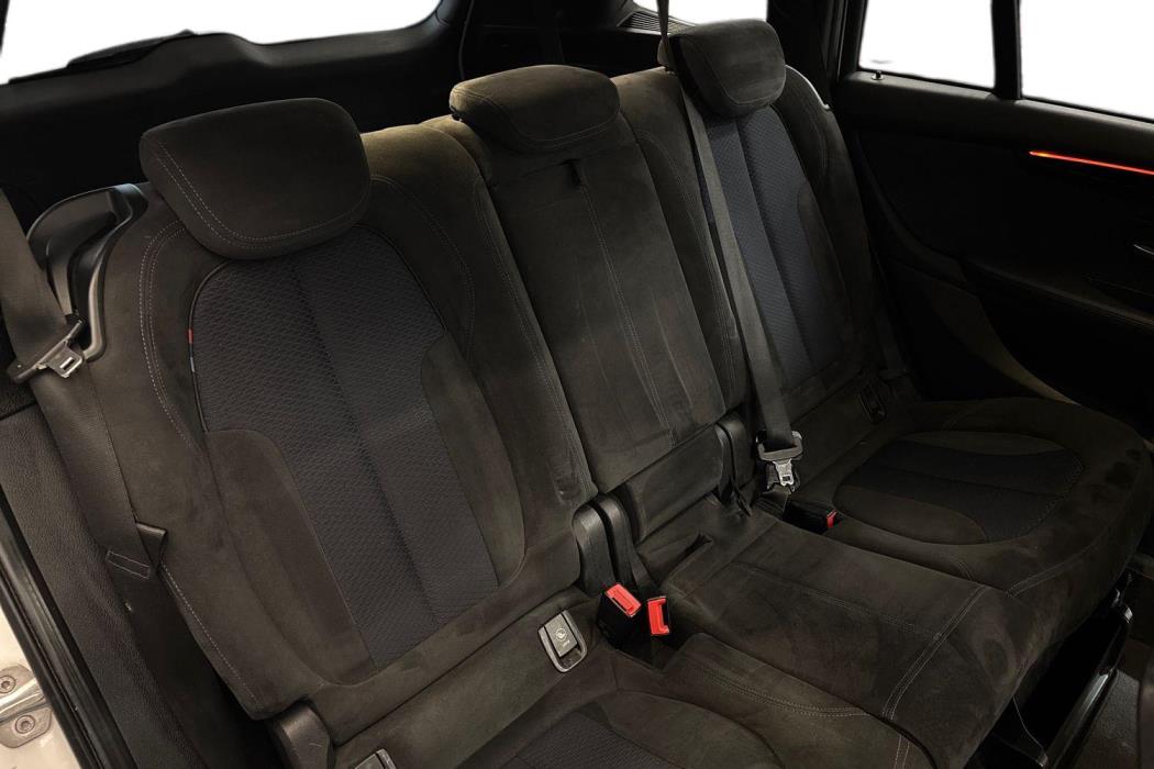 BMW 216 2016