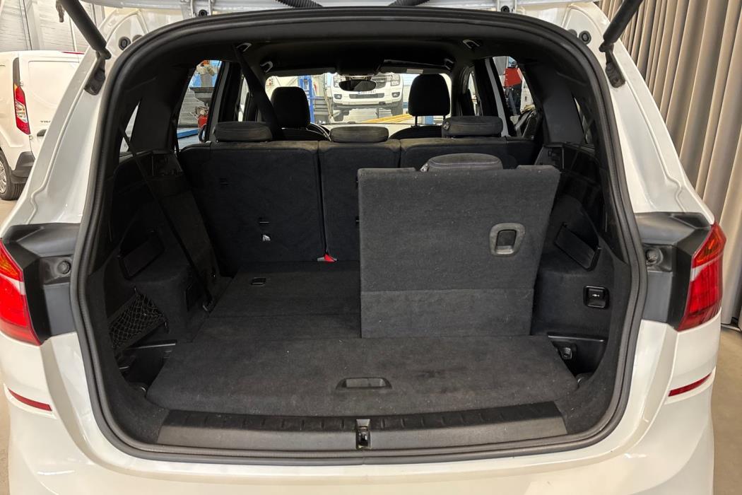 BMW 216 2016