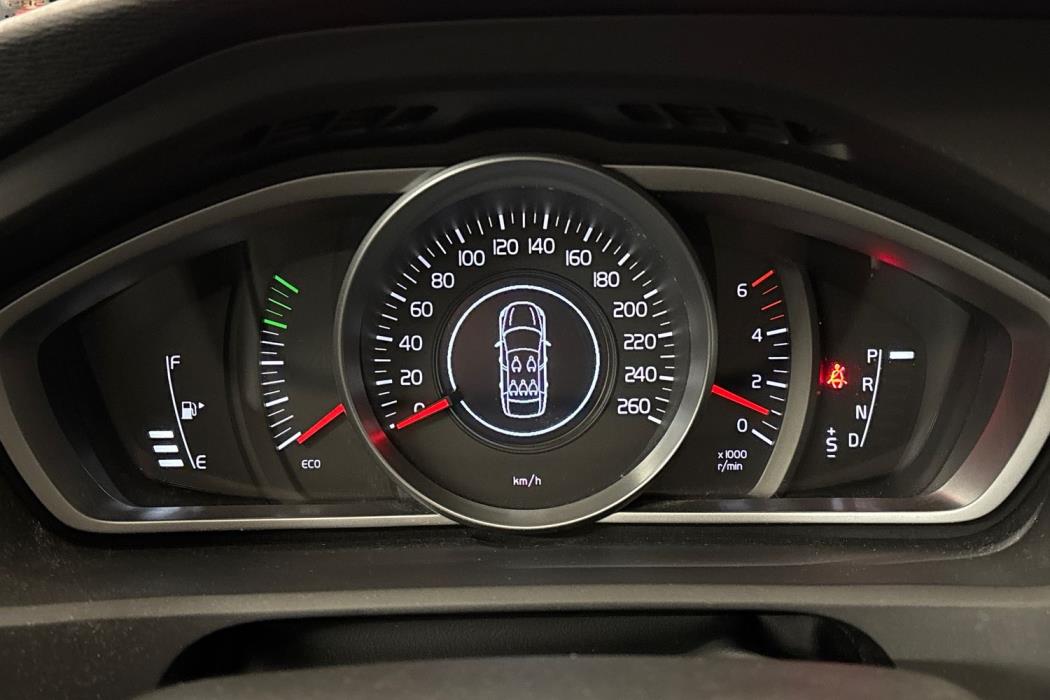 Volvo V40 Cross Country 2016