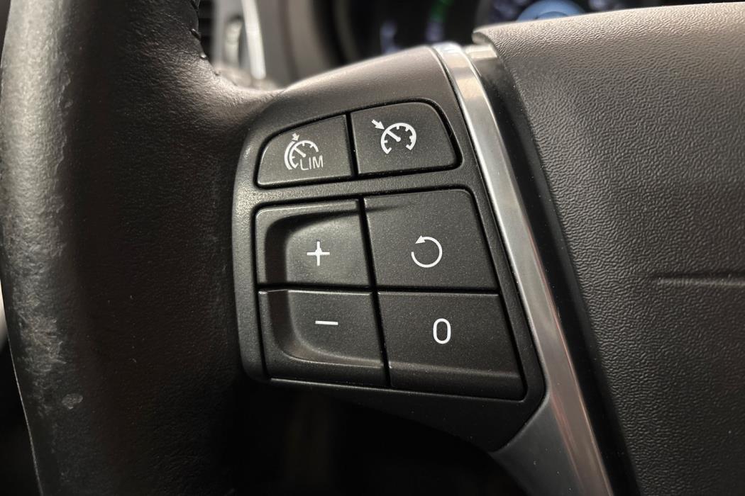 Volvo V40 Cross Country 2016