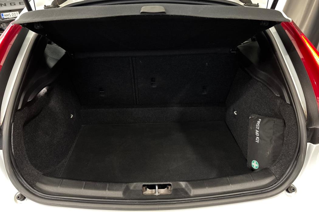 Volvo V40 Cross Country 2016