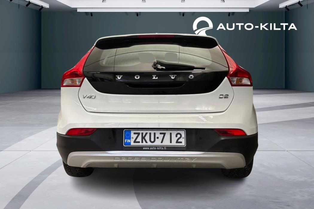 Volvo V40 Cross Country 2016