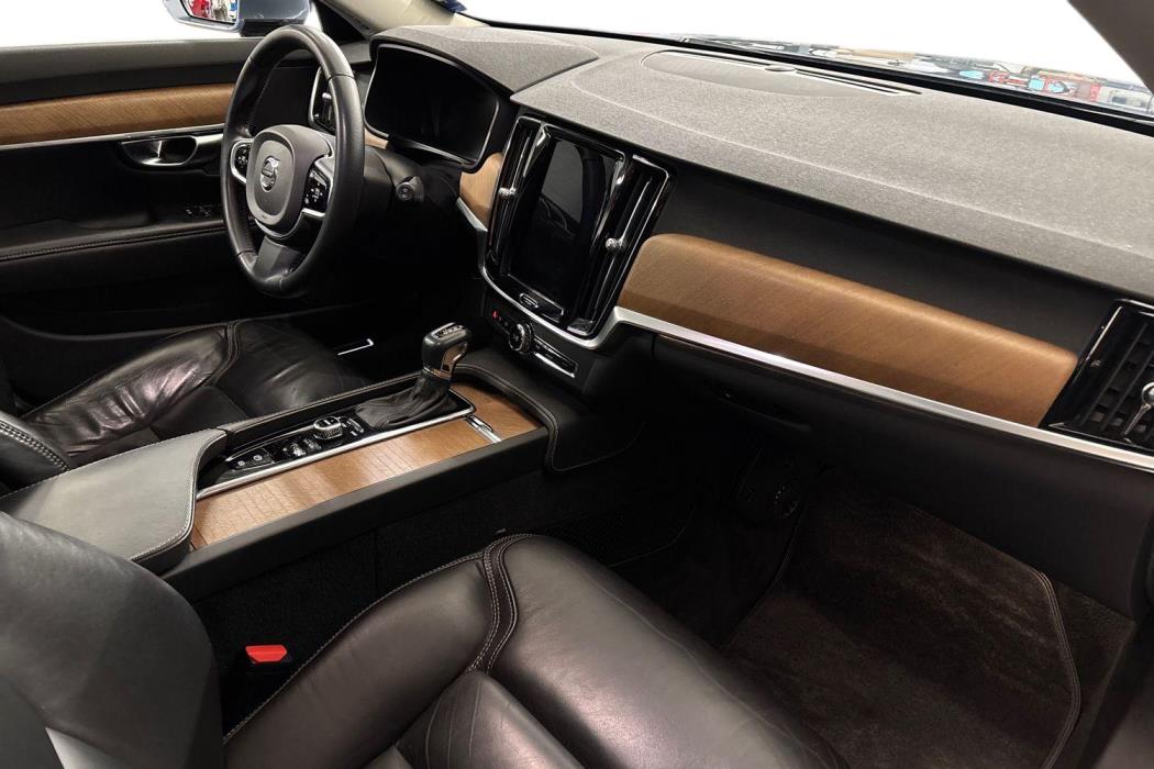 Volvo V90 2017