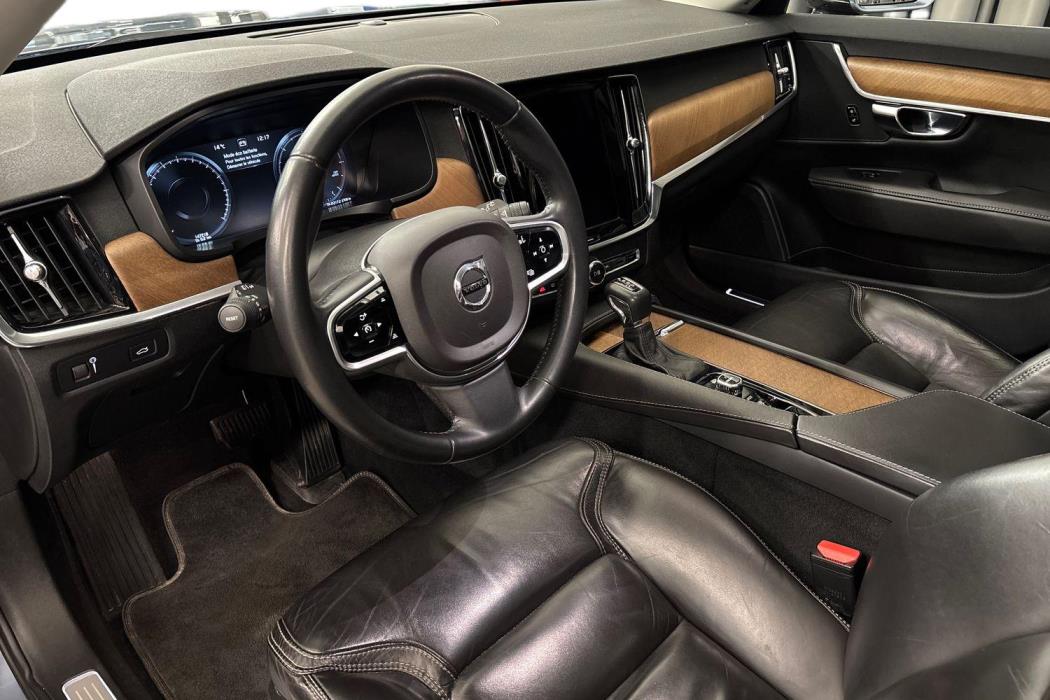 Volvo V90 2017