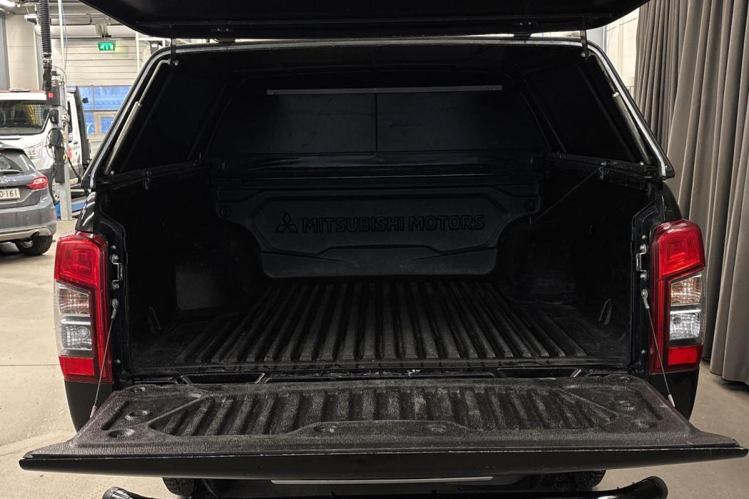 Mitsubishi L200 2020