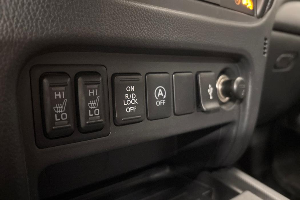 Mitsubishi L200 2020