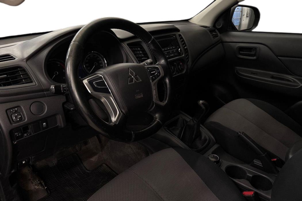 Mitsubishi L200 2020