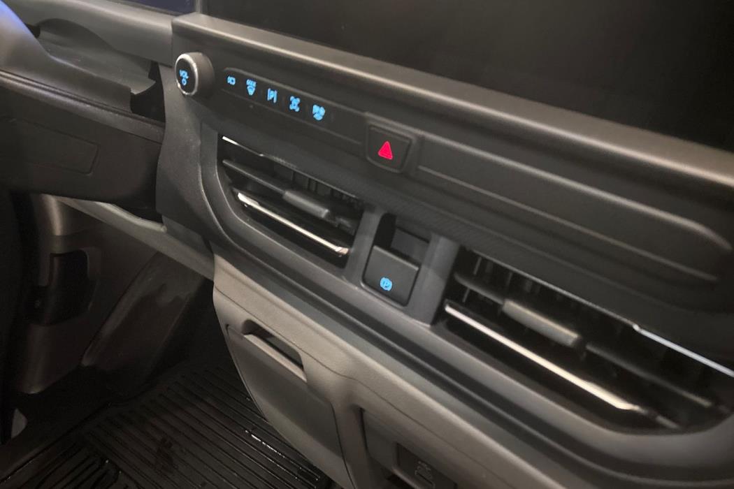 Ford Transit Custom 2025