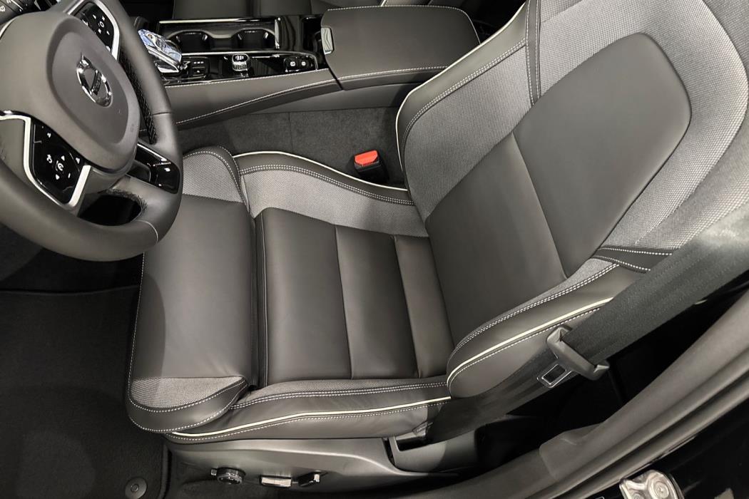 Volvo V60 2026