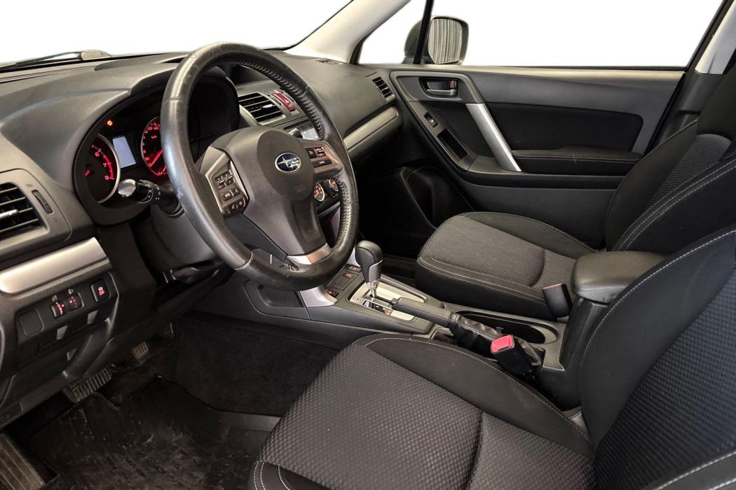 SUBARU Forester 2013