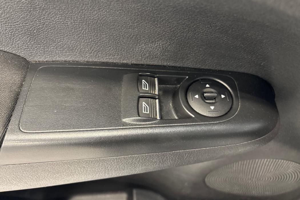 Ford Transit Courier 2023