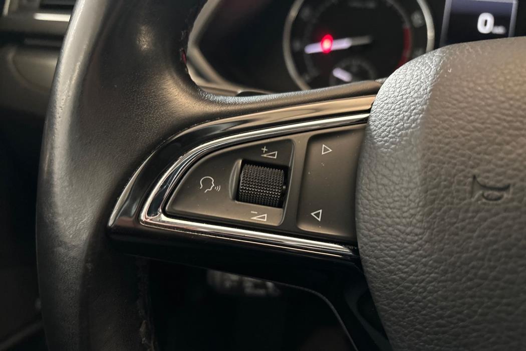 SKODA Superb 2016