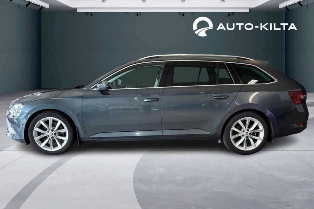 SKODA Superb 2016