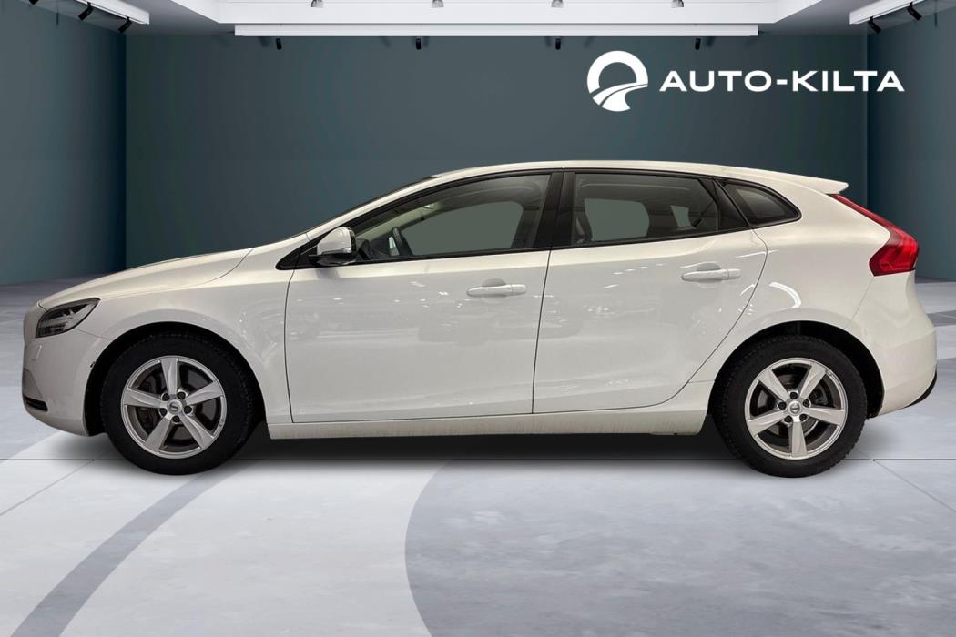 Volvo V40 2019