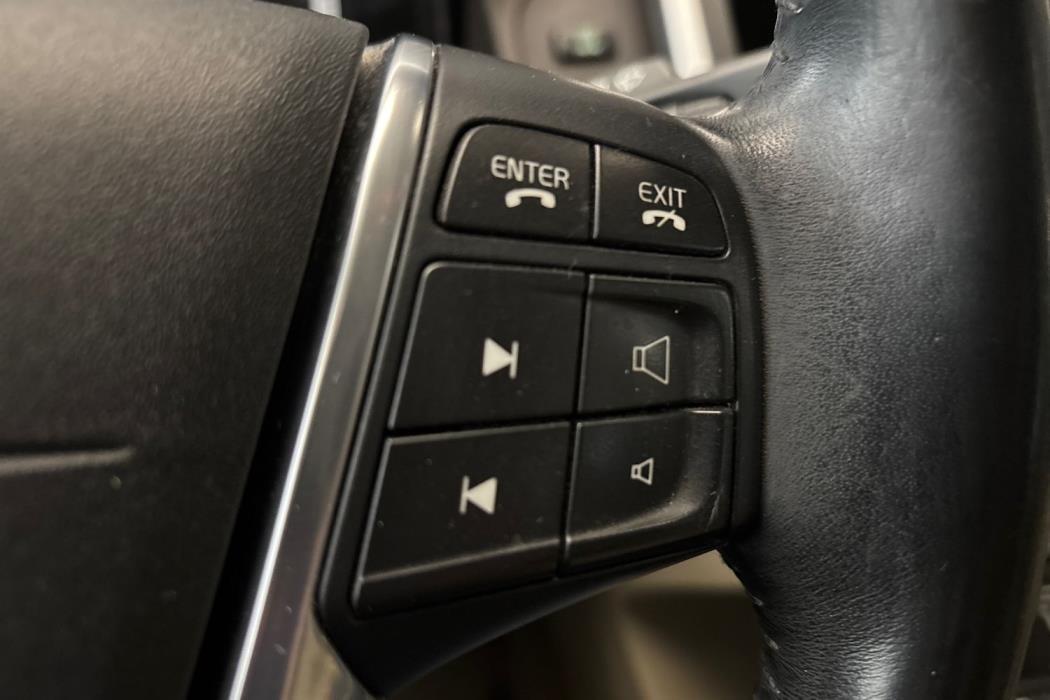VOLVO XC60 2010