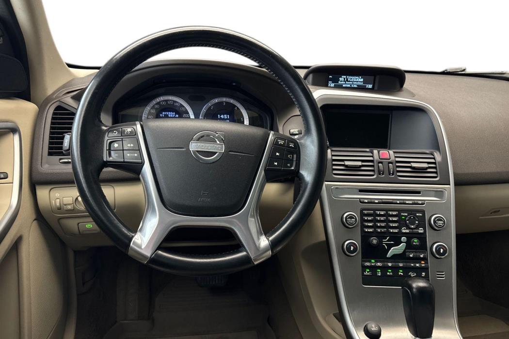 VOLVO XC60 2010