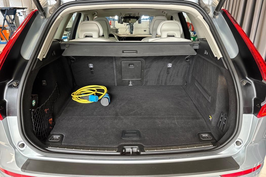 VOLVO XC60 2018