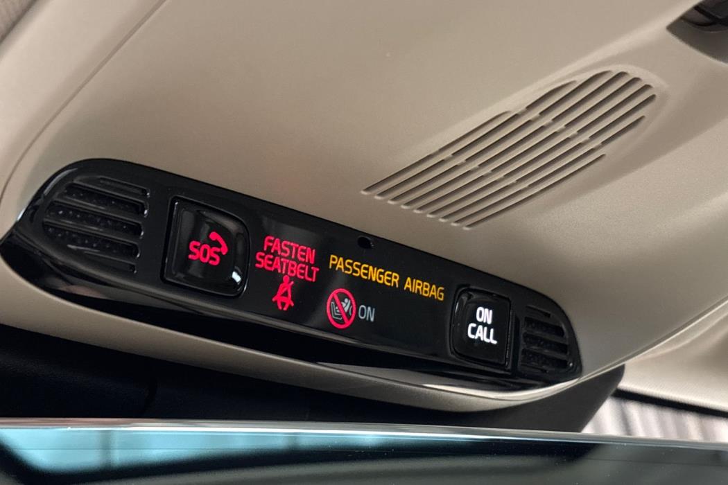 VOLVO XC60 2018