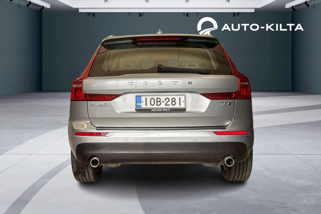 VOLVO XC60 2018