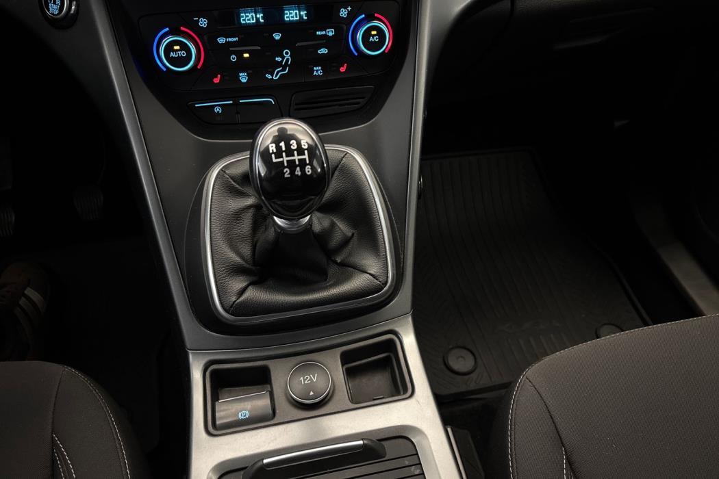 FORD Kuga 2018