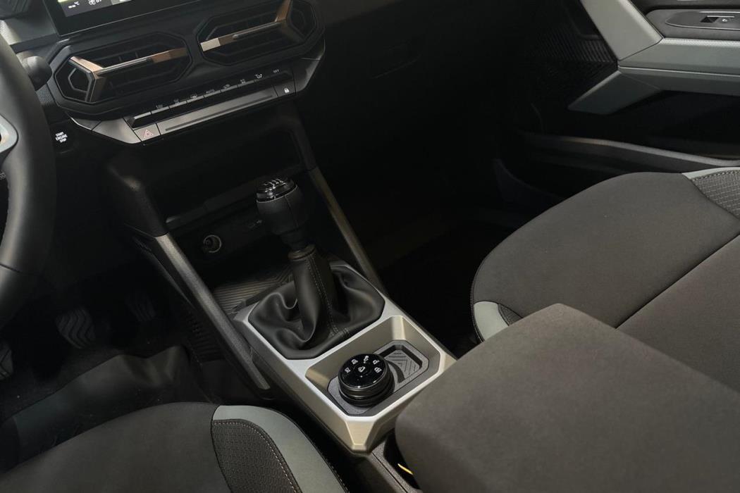 Dacia Duster 2025