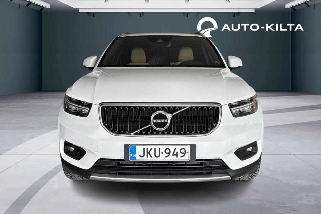 VOLVO XC40 2018