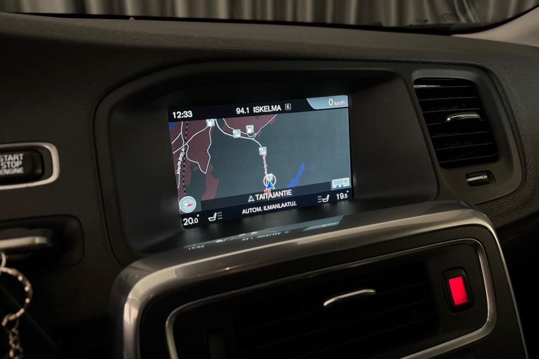 Volvo V60 Cross Country 2016