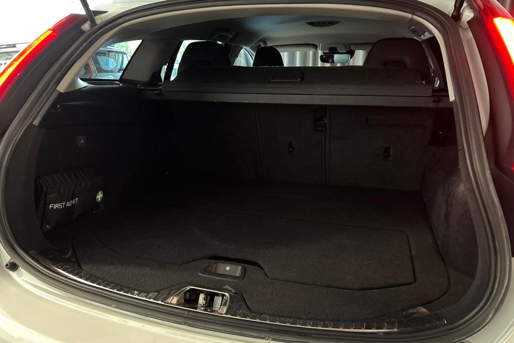 Volvo V60 Cross Country 2016