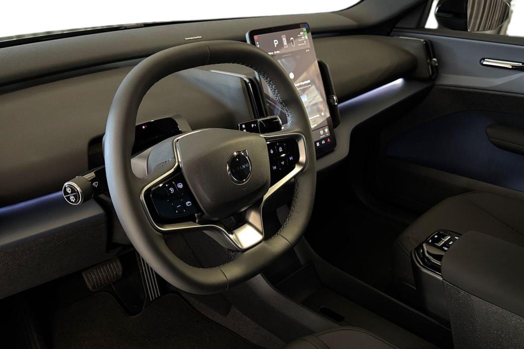 Volvo EX30 2026