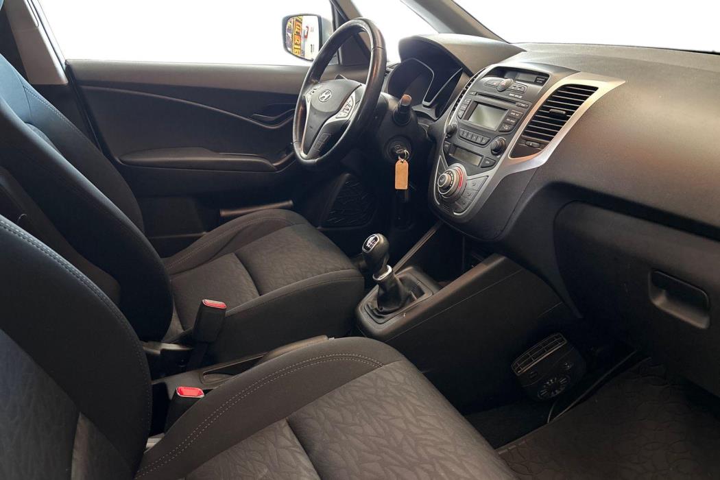 HYUNDAI ix20 2013