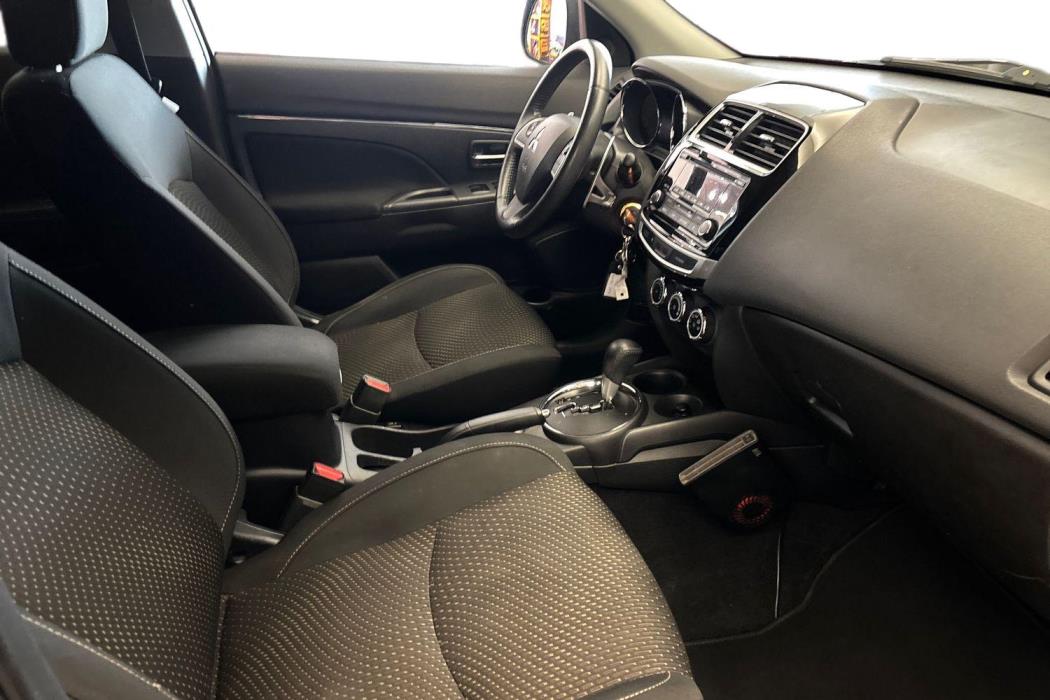 MITSUBISHI ASX 2014