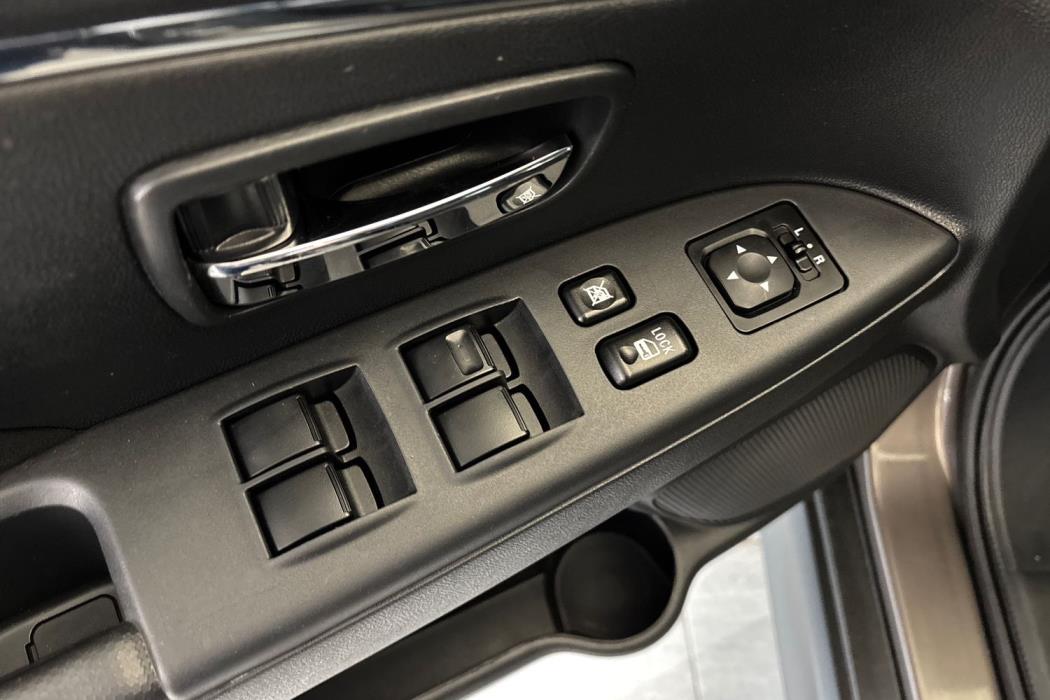 MITSUBISHI ASX 2014
