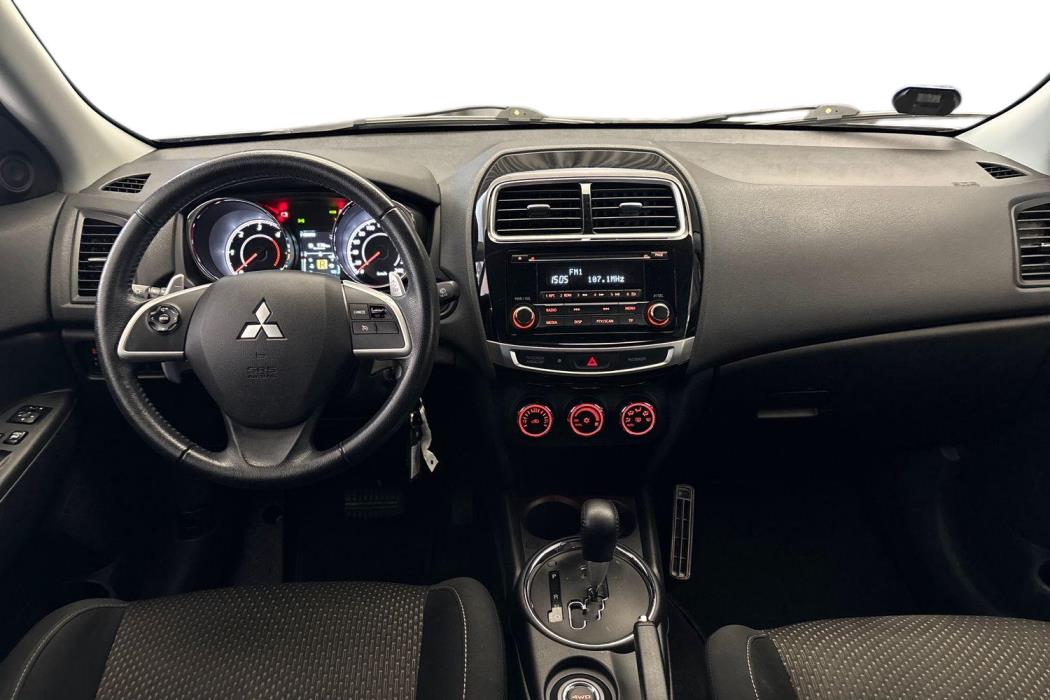 MITSUBISHI ASX 2014