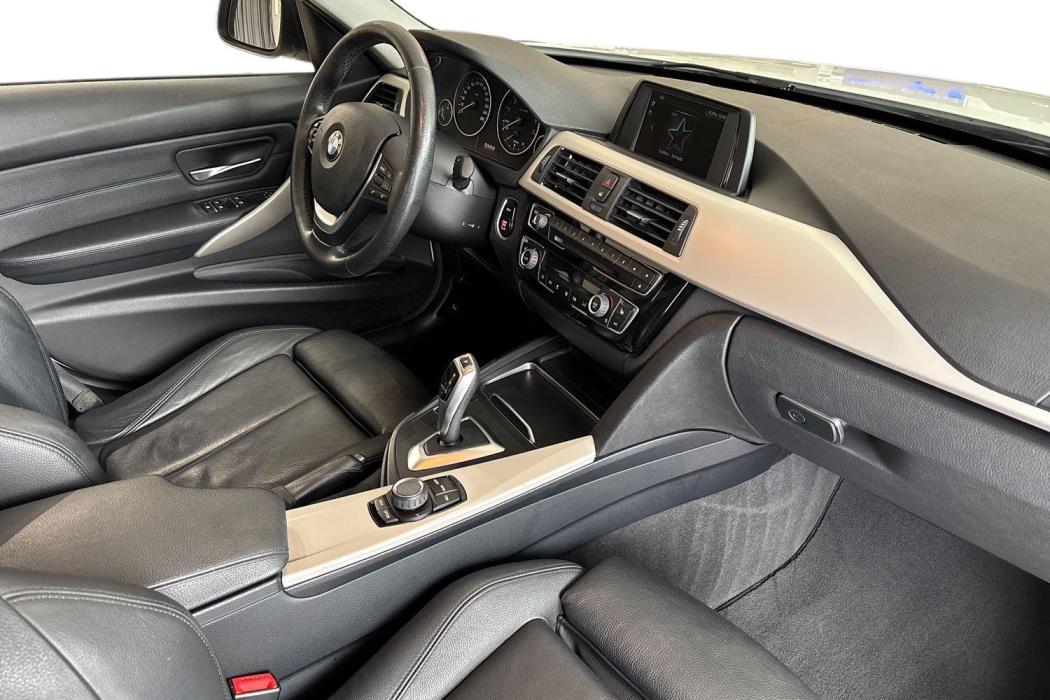 BMW 320 2018