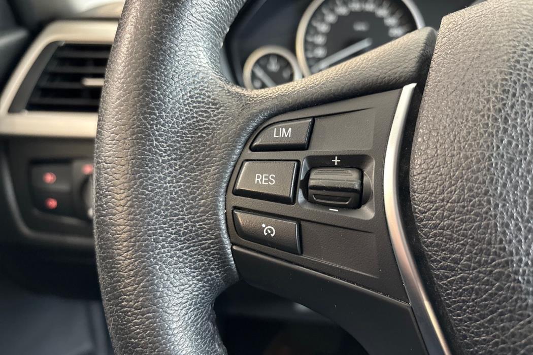 BMW 320 2018