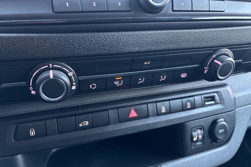 OPEL Vivaro 2020