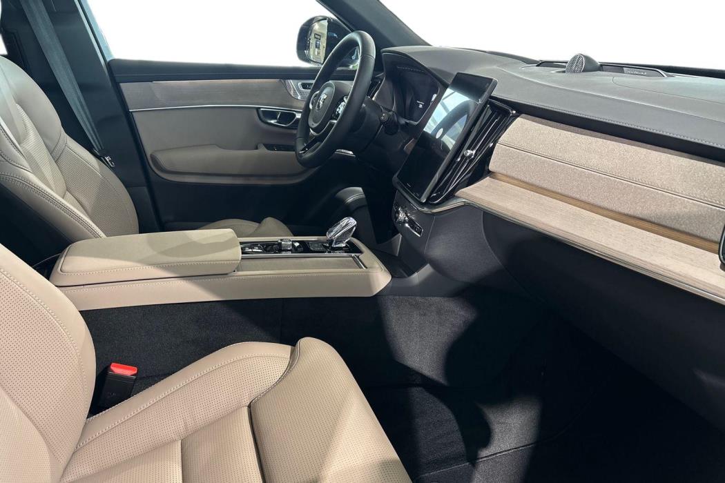 Volvo XC90 2026