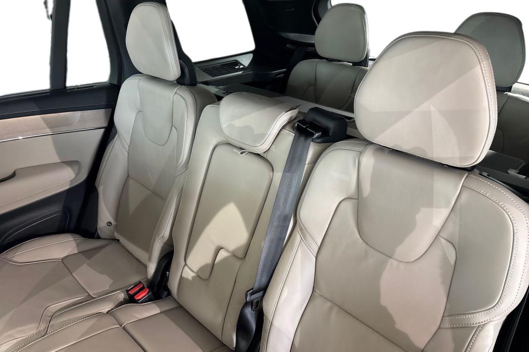 Volvo XC90 2026