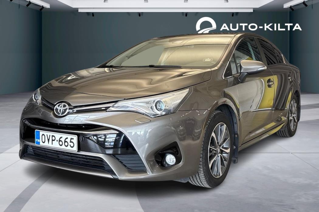 TOYOTA Avensis 2017