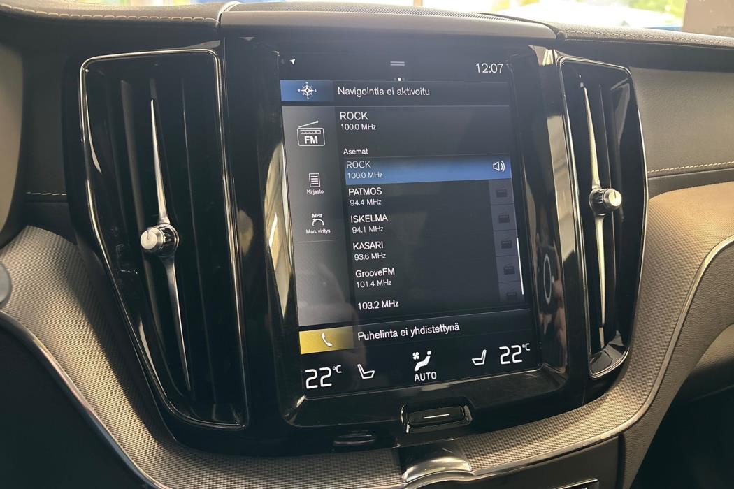 VOLVO XC60 2018