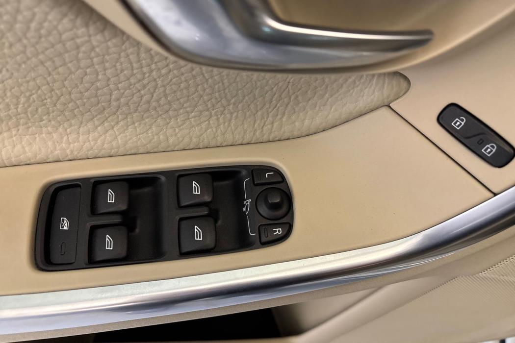 Volvo V60 2012