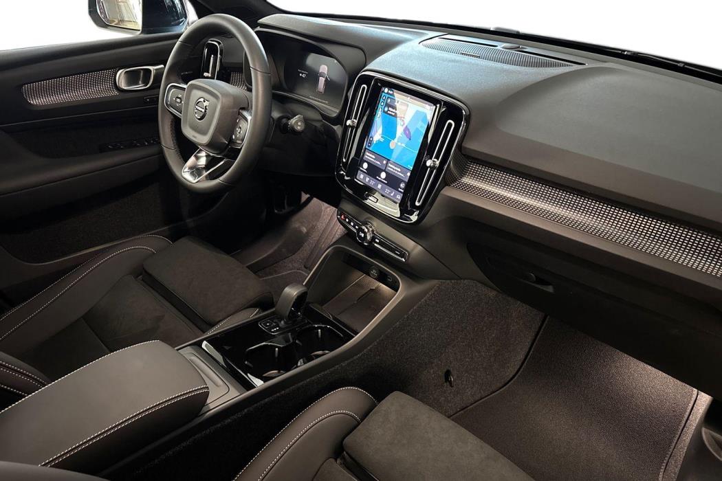 Volvo EX40 2027