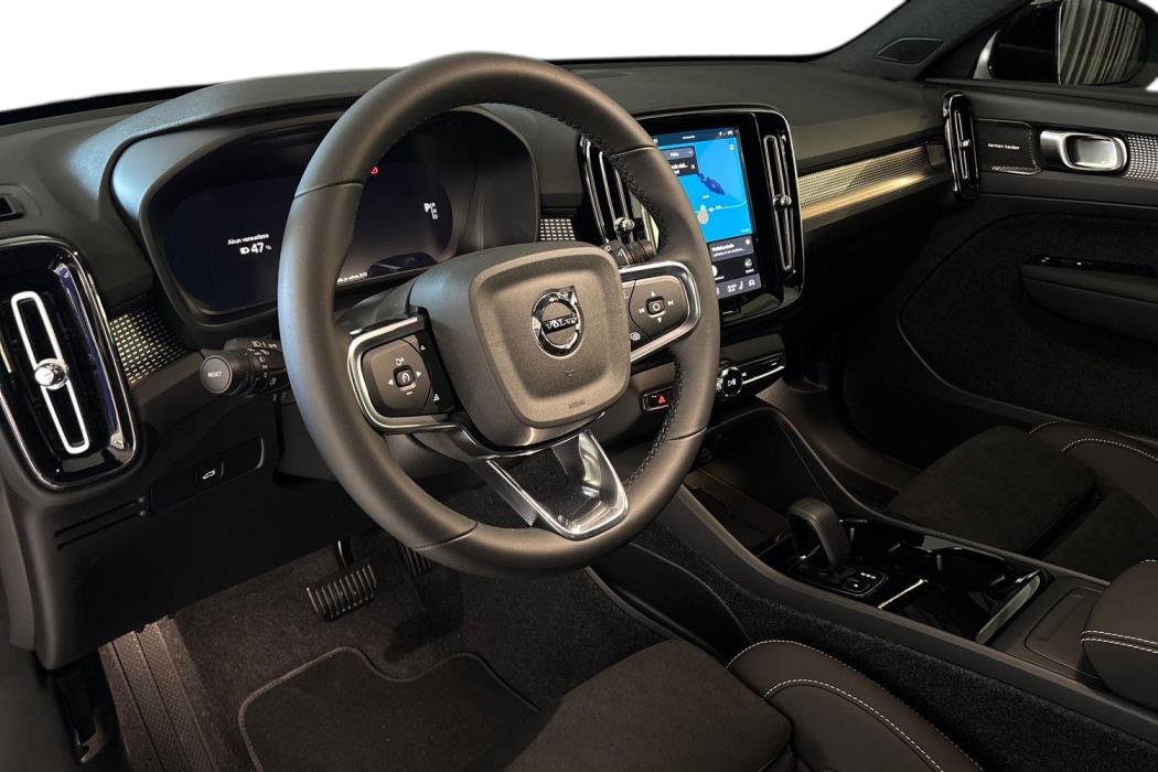 Volvo EX40 2027