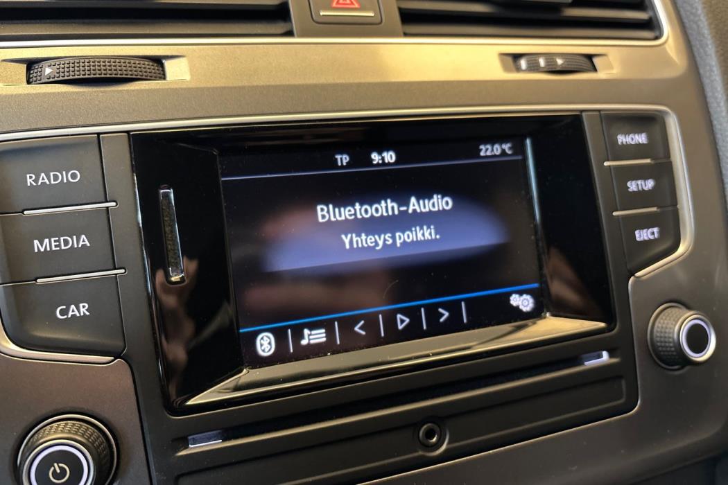 VOLKSWAGEN Golf 2016