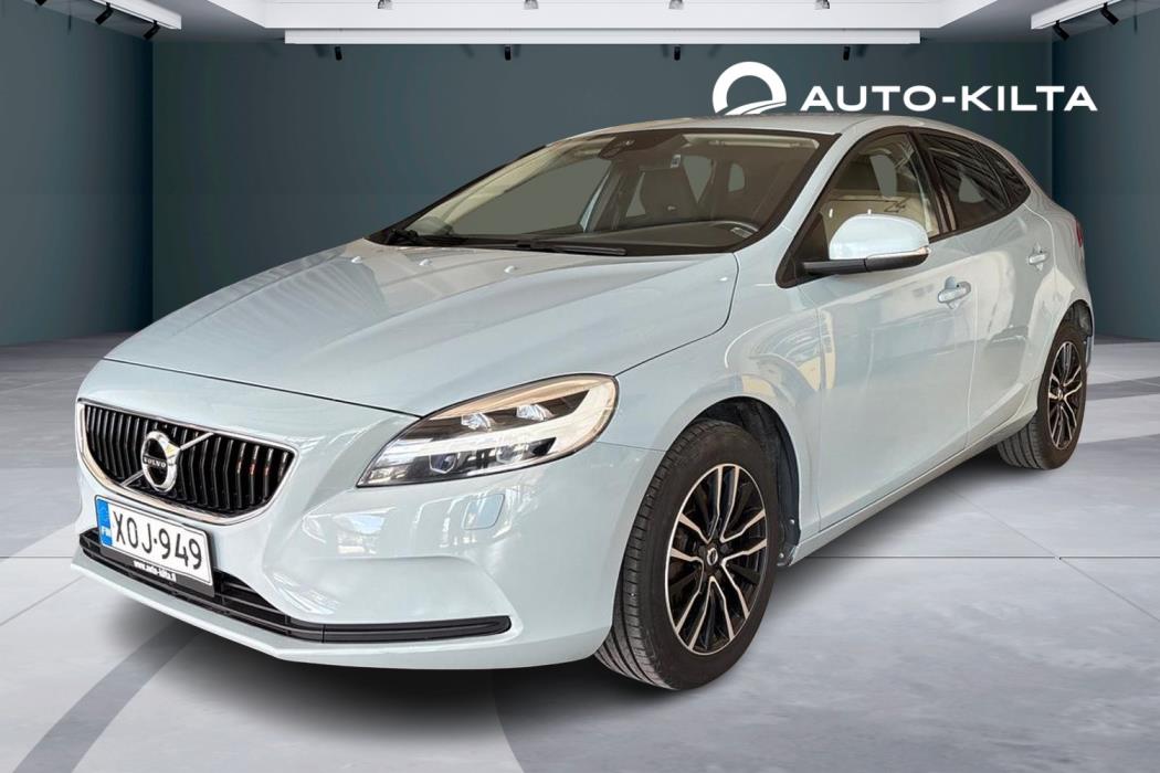 VOLVO V40 2017