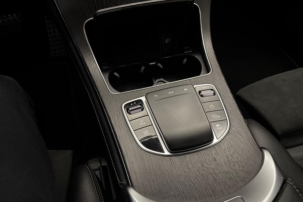 MERCEDES-BENZ GLC 2020