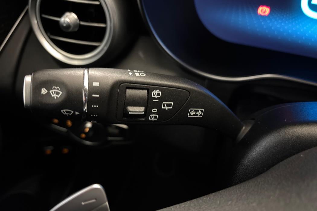 MERCEDES-BENZ GLC 2020