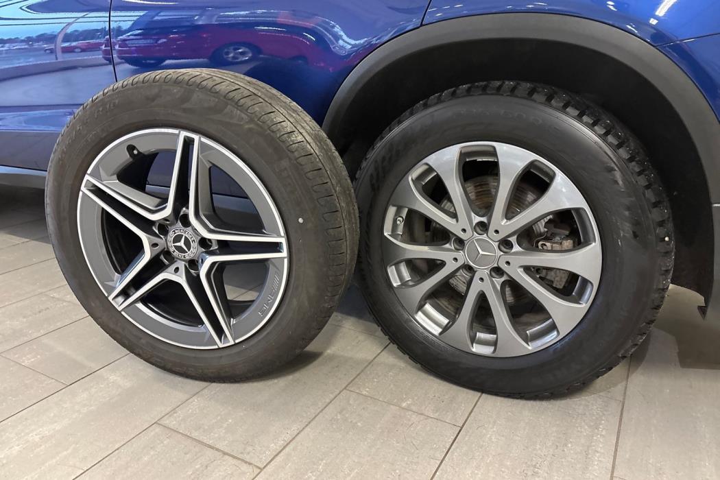 MERCEDES-BENZ GLC 2020