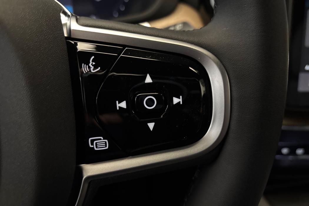 Volvo XC60 2026